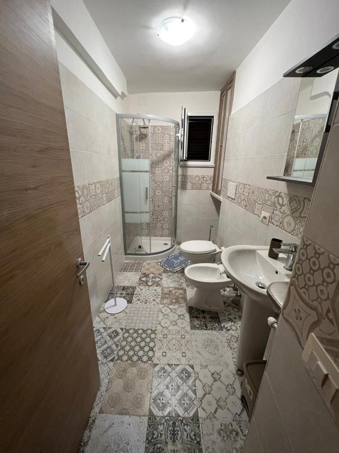 La Casetta Di Zio Remo Tivoli Bagian luar foto
